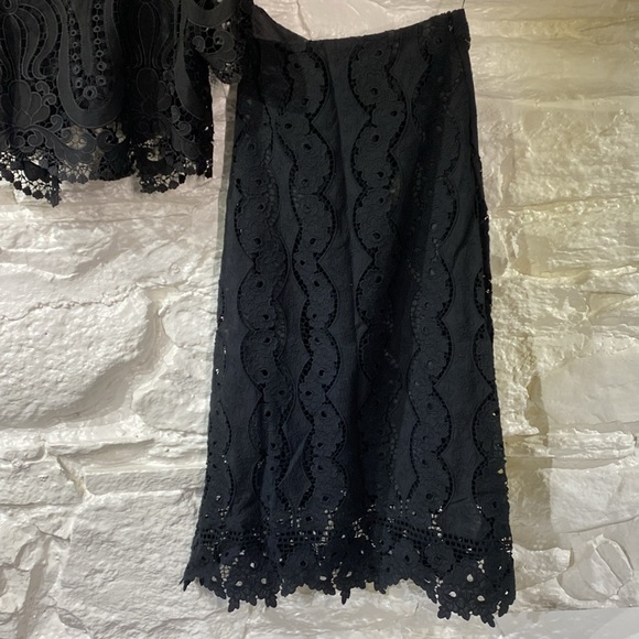 Allison Set. Tie front crop top with maxi skirt - Picture 4 of 7